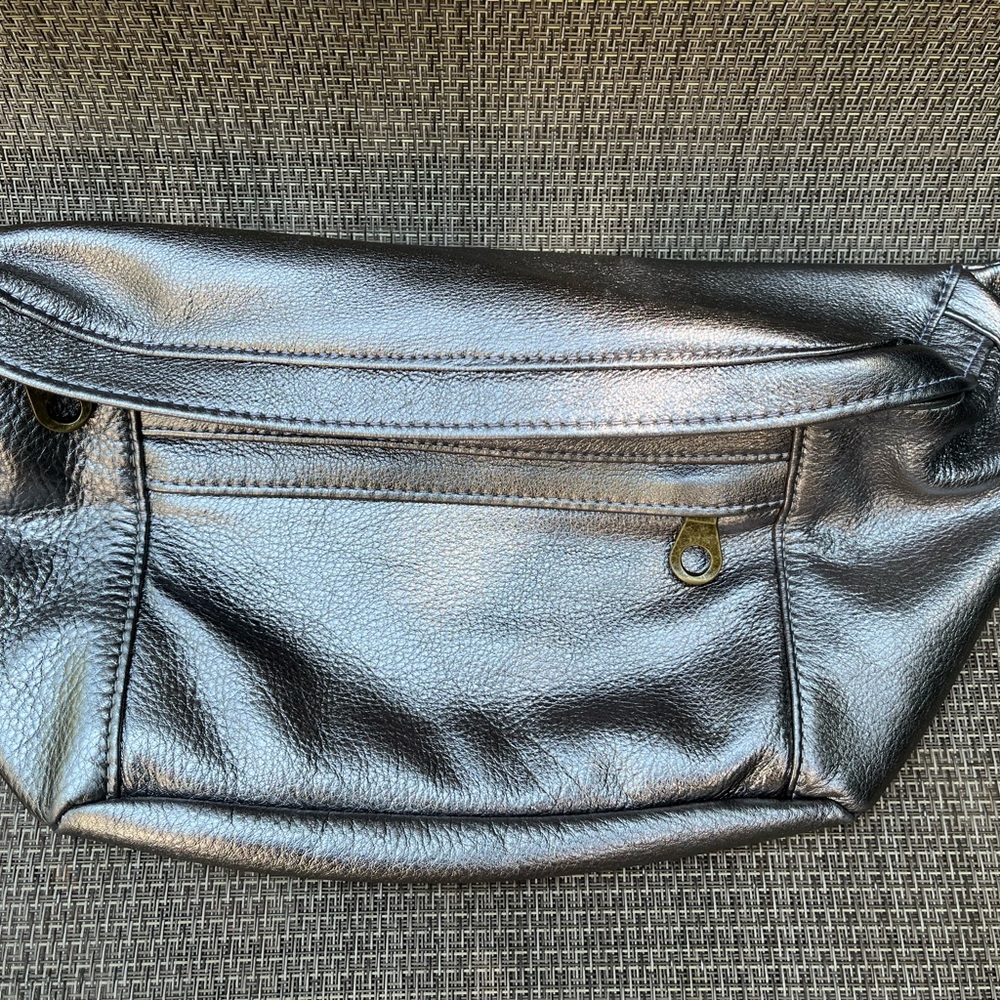 Parker Thatch Stardust Sling Bag